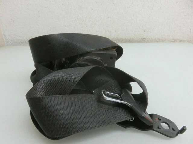 01-05 Mercedes-Benz W203 C230 C240 Front Right Side Seat Belt Tensioner Oem