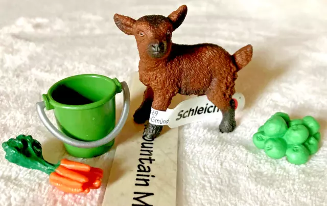 SCHLEICH LOT Goat Kid Baby 13829 Brown/ Black NEW SEALED TABS + Feed & Bucket