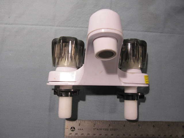 RV Bathroom sink faucet plastic  CRN-3502-41 W white