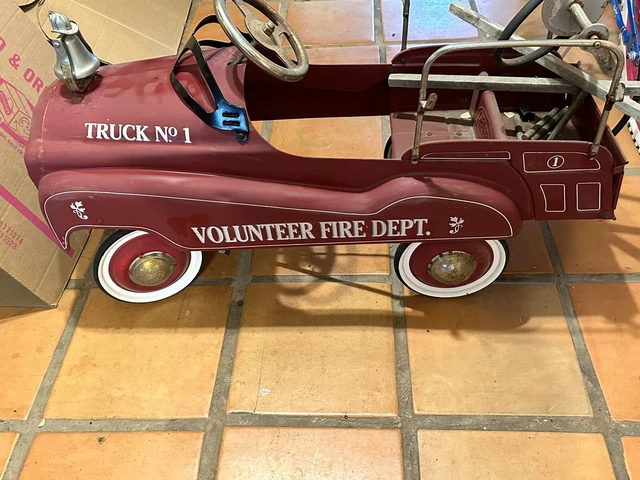 ANTIQUE PEDAL CAR Fire Truck $300.00 - PicClick