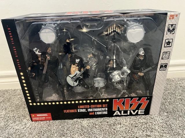 2002 MCFARLANE LIMITED Edition KISS ALIVE Box Set Stage