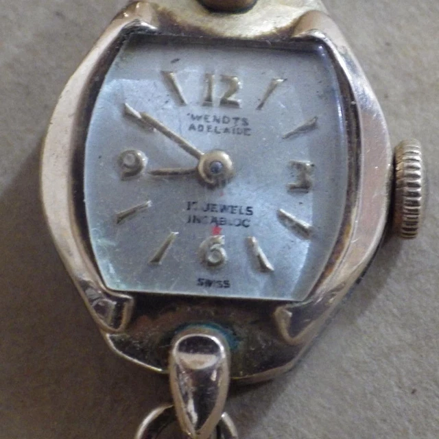 VINTAGE ROLLED GOLD Wendts Adelaide ladies wrist watch,17 jewels,swiss
