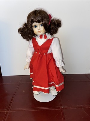 Beautiful Brown Hair Blue Eyes Girl 15