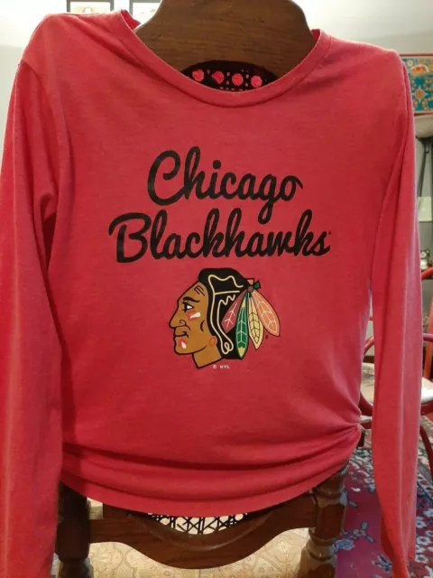 Women's Hockey NHL Chicago Blackhawks Red Long Sleeve Shirt - Size Medium