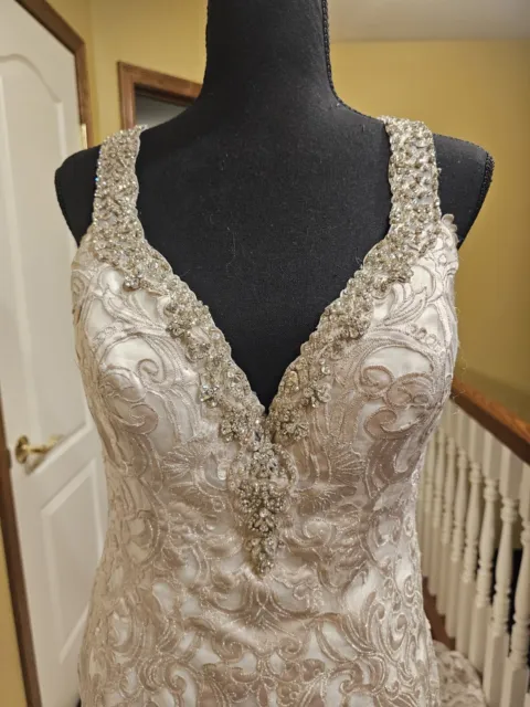 NWT Allure 9203  wedding dress Size 12