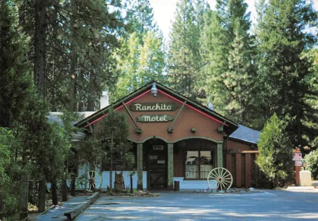 RANCHITO MOTEL Quincy, CA Roadside Feather River Plumas County 1990 4x6 Postcard