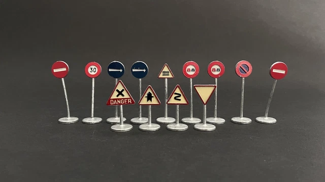 ancien-jouet-panneau-dinky-toys-voiture-station-garage-norev-cofalu