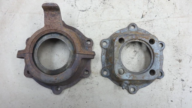 1928 1929 Model A Ford U-JOINT HOUSING ASSY Original drive shaft to transmission 1928 1929 Model A Ford U-JOINT HOUSING ASSY Original drive shaft to transmission