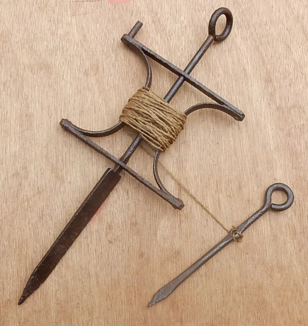 VINTAGE CAST IRON "Victorian" Garden String Line, Row Marker and Pin £30.00 PicClick UK