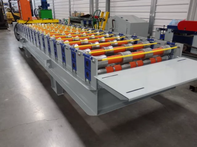 Metal Roofing Machine - PBR - R Panel - Roll Former- 16 Stand - UP CUT Shear - Metal Roofing Machine - PBR - R Panel - Roll Former- 16 Stand - UP CUT Shear -
