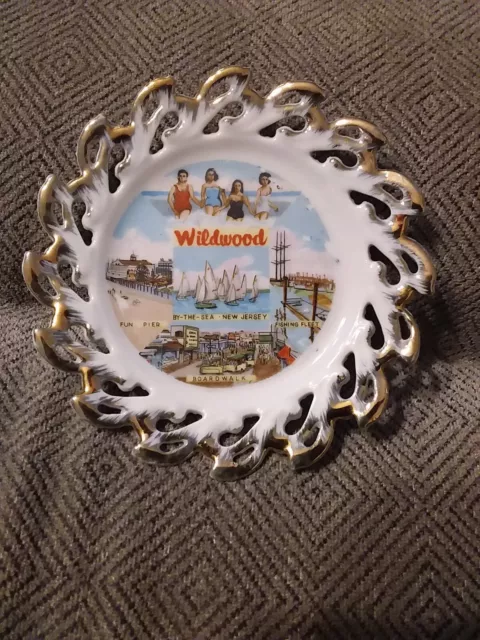 Vintage Wildwood NJ By The Sea On Boardwalk Souvenir Ceramic Plate 5" Ornament