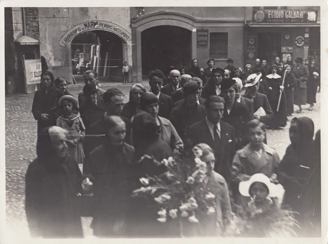 Biella foto Funerale Piazza San Cassiano MARMI PERINO MASSIMINO