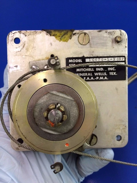 EDO AIRE MITCHELL Century IV Autopilot Pitch Servo P/N 1C470-1-303P