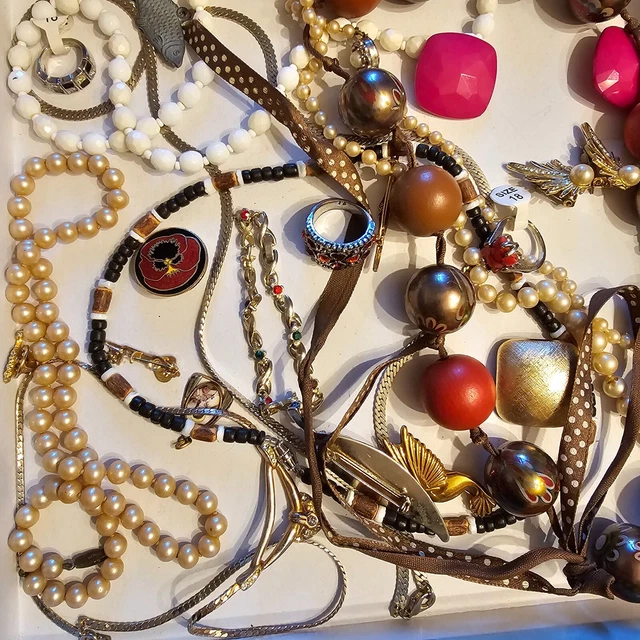 Lot De Bijoux Vintage à Détourner Ou Restaurer - Cuir Et Laiton - Lbb0261