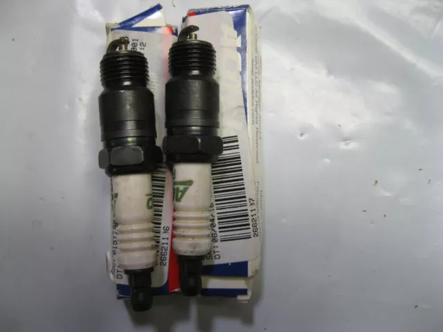 2 Spark Plugs Conventional ACDelco R44TS (2 pack, 1 needs gapped, boxes rough)