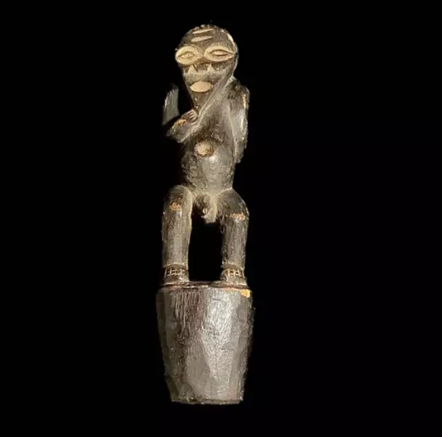 Statua intagliata in legno di arte tribale africana Maschera tribale in...