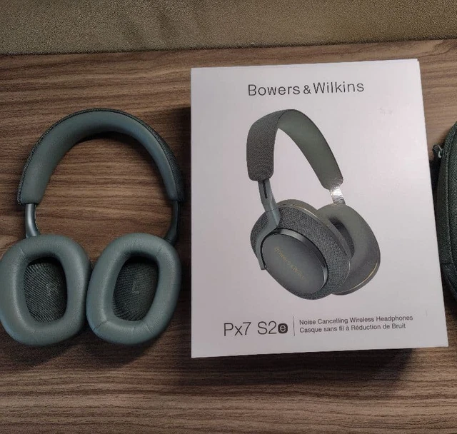 Headphones, Portable Audio & Headphones, Consumer Electronics