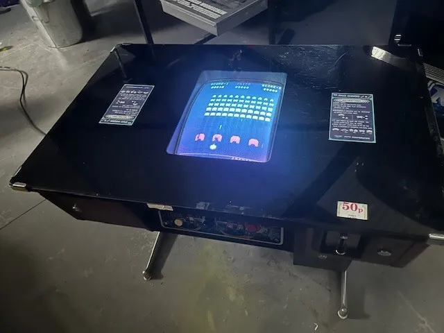 Space Invaders Arcade Table