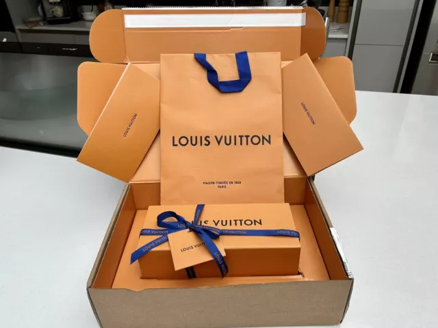 AUTHENTIC LOUIS VUITTON Gift Receipt Card £2.00 - PicClick UK