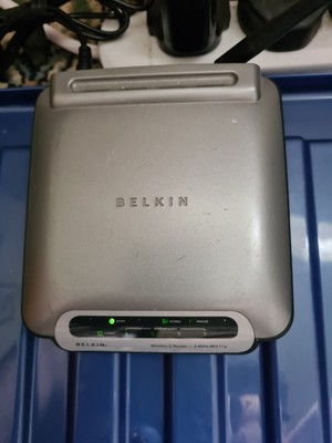 Belkin F5D9630-4 Router Wireless Europeo DSL 802.11b/g 2.4 GHz 108 MB/S EU 