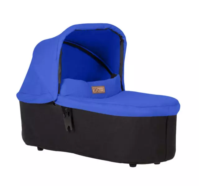 New Mountain Buggy Duet V3.2 Carrycot plus -2018+ from birth Marine Blue, Silver