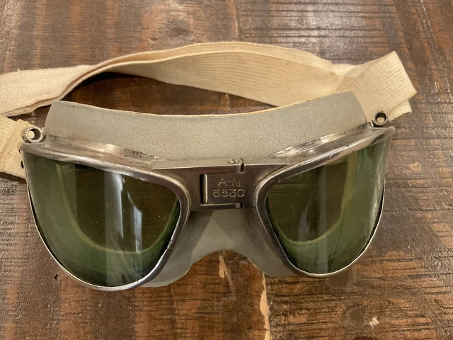 Original Wwii Usaaf / Usn An 6530 Pilot Goggles - Green Original Wwii Usaaf / Usn An 6530 Pilot Goggles - Green