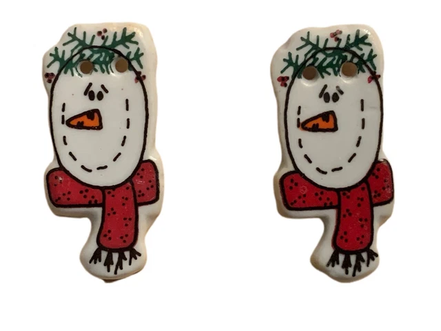 Vintage Porcelain Ceramic Winter Snowman Christmas Holiday 1.5 In Tall Earrings