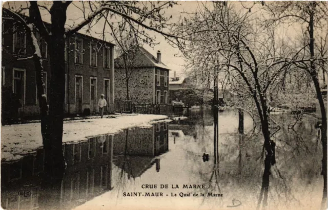 CPA Crue de la Marne - St-MAUR - Le Quai de la Marne (519682)