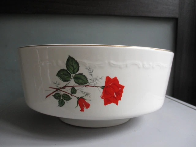 Saladier porcelaine blanche décor roses rouges TBE Sévigné Digoin Sarreguemines