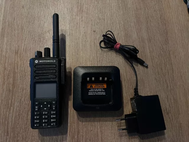 Motorola Mototrbo DP4800e UHF 403-527MHz Handfunkgerät - Gebraucht Top Zustand !