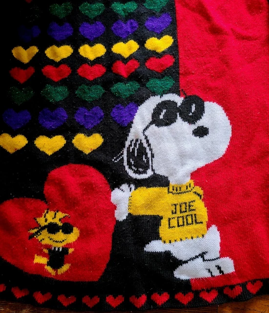 Vintage Snoopy & Woodstock Knit Sweater with Red, Green, Purple Hearts XL