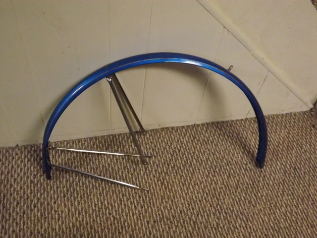 1976 Schwinn Factory Suburban Sky Blue Rear Fender Needs Restore & Re-Paint