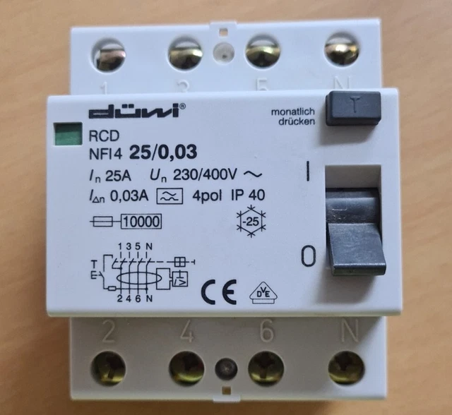 Fehlerstromschutzschalter, düwi RCD NFI 4 25/0.03, neuwertig