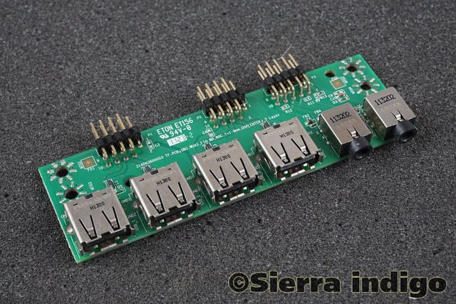 Panneau Avant Audio/USB/bouton Power Pour PC Fujitsu Esprimo - Réf. UQ001511B09R-R - Occasion Fonctionnel