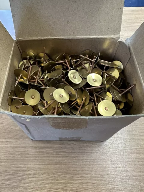 Disc rivets - 19mm Copper shank. 19mm Brass disc.1 box 1000 pieces 2