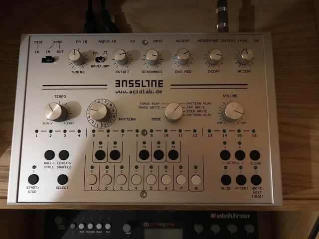 Acidlab Bassline3 シルバー acidlab Bassline3 Silver｜ミュージックランドKEY
