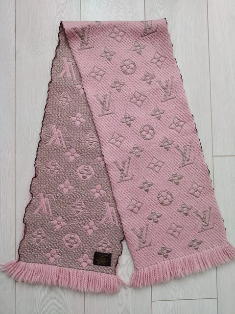 LOUIS VUITTON Logomania A La Folie Heart Rose Pink Scarf Wool Silk M71587