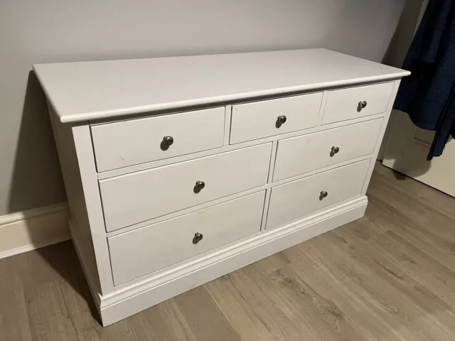 White Chest Of Drawers