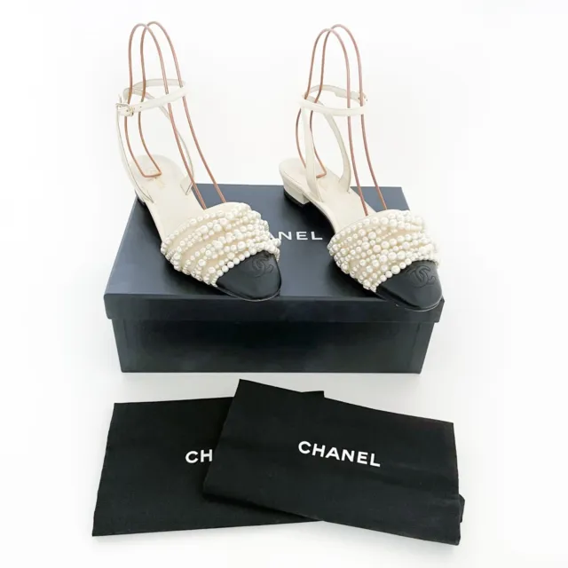CHANEL PEARL EMBELLISHED CC Sandals EU 39.5 US 8.5-9 Ivory Cap Toe Logo  Flats $855.00 - PicClick