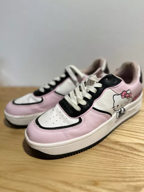 Hello Kitty Sneakers Bershka Größe 40 Pop Up Kultschuhe rosa - weiß