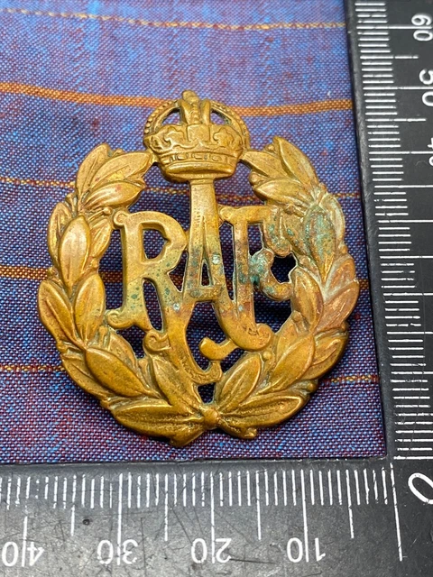 ORIGINAL WW2 BRITISH RAF Royal Air Force Brass Cap Badge EUR 8,23 ...