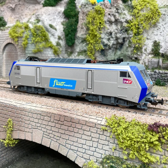 Locomotive électrique BB 1107258 SNCF, Corail+, Logo Carmillon Toulouse Digitale Sonore
