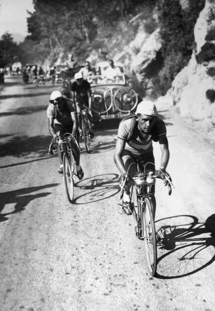 Victor Cosson with Trino Yelamos Le Col de Castillon France 1939 OLD PHOTO