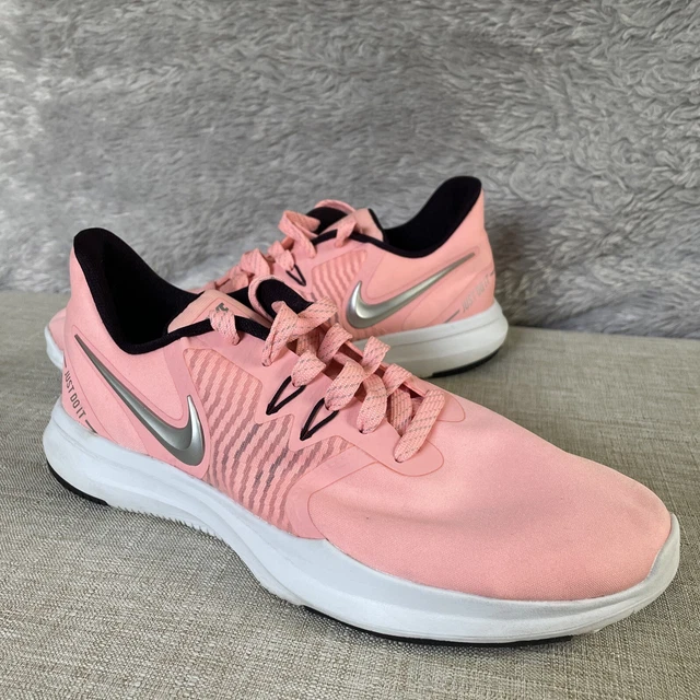 Nike training free tr 8 sneakers in sales white with pink swoosh