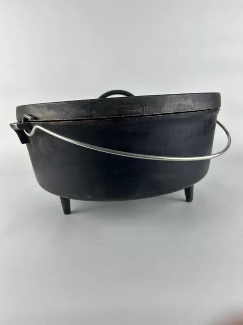 Vintage Cast Iron #12 Three Legged Campfire Camping Dutch Oven With Lid