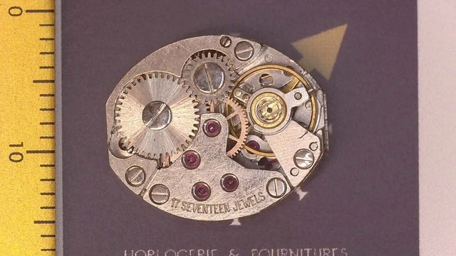 Ancien Mouvement De Montre Mécanique Calibre 8F - Pour Réparation Ou Collection - D'occasion