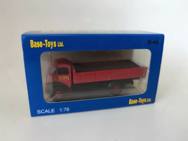 Base Toys 1:76 - D-45 Thornycroft 2 Axle Dropside "Wynn's"