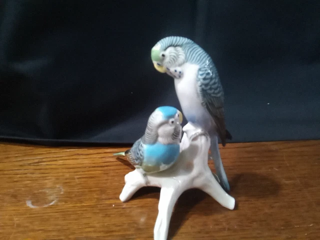 Pareja De Periquito en Porcelana De Sajonia Karl ENS Altura 16CM