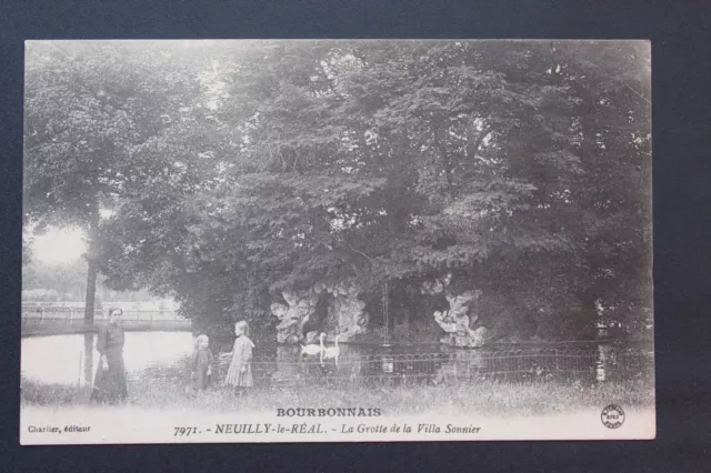 Carte postale CPA animée - NEUILLY-LE-REAL - La Grotte de la Villa Sonnier