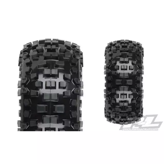 Proline 1182-10 Badlands SC 2.2in/3.0in All Terrain Tyres on Raid Black 6x30 Hex 3